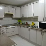Privada Triple Con Camas Individuales * Toledo