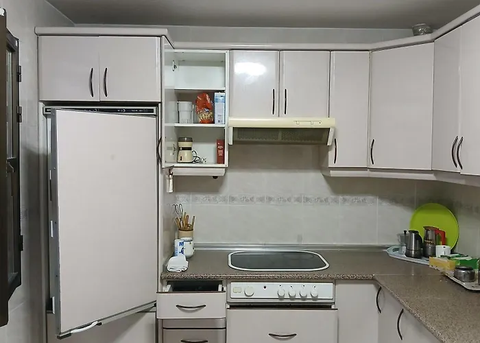 Privada Triple Con Camas Individuales Nocleg ze śniadaniem Toledo