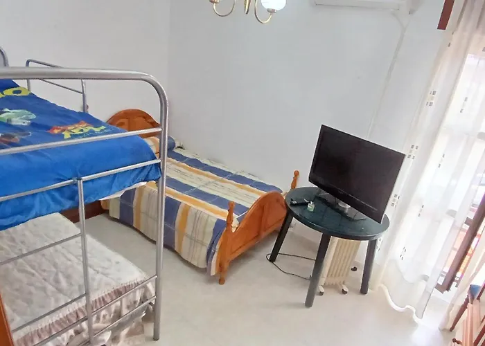 Privada Triple Con Camas Individuales Nocleg ze śniadaniem