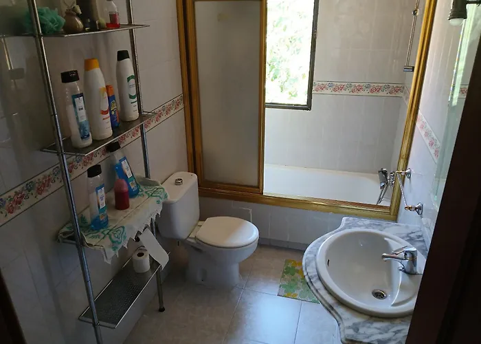 Privada Triple Con Camas Individuales Nocleg ze śniadaniem Toledo